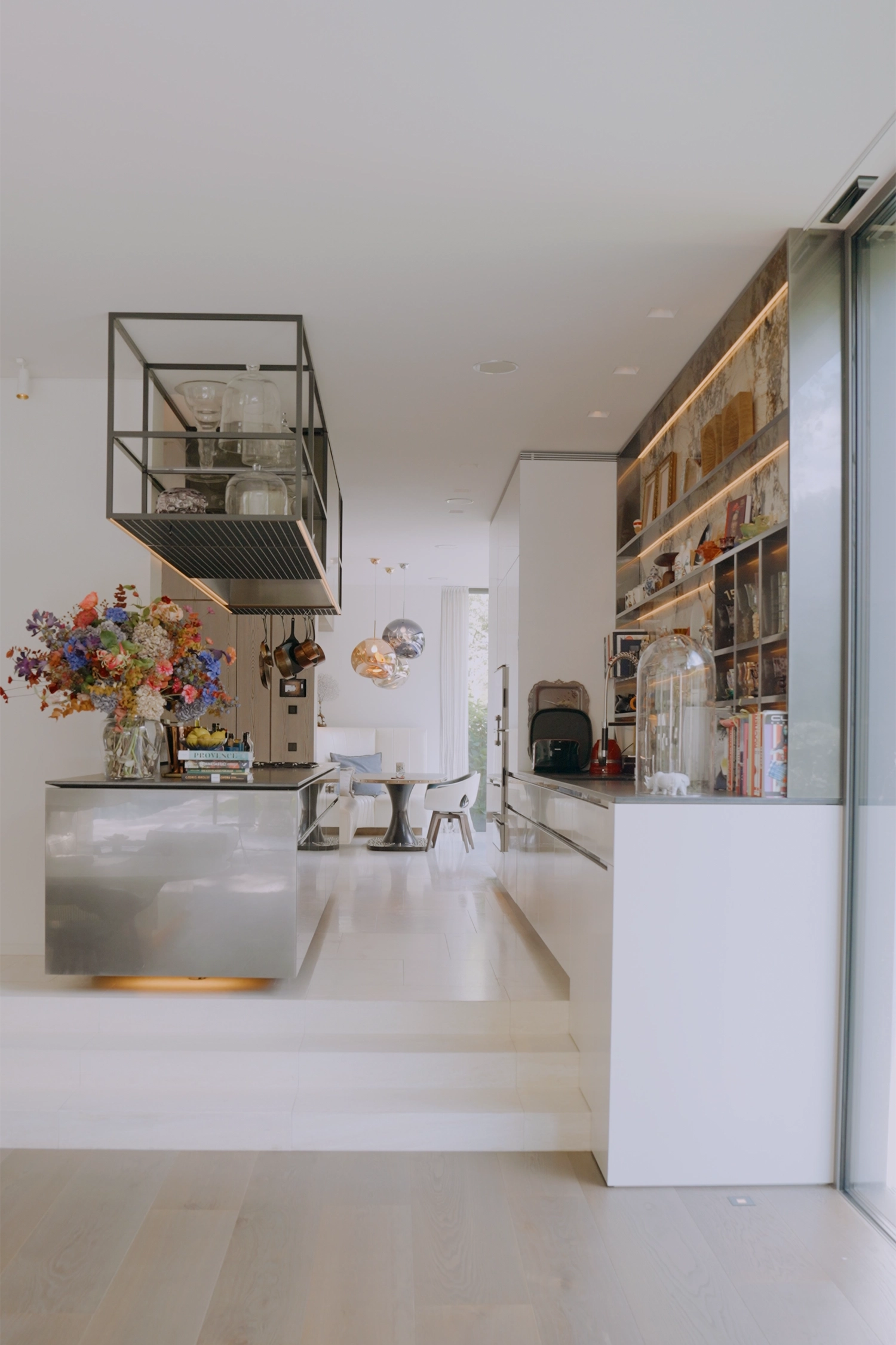 ameliepetersfilms_ash_villa-berlin-küche