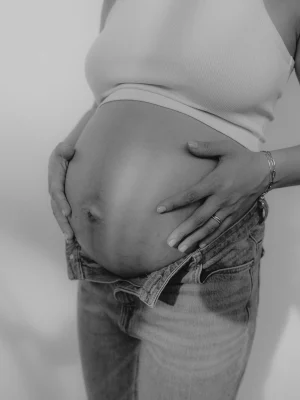 ameliepetersfilms_Schwangerschaftsshooting_Laura_26